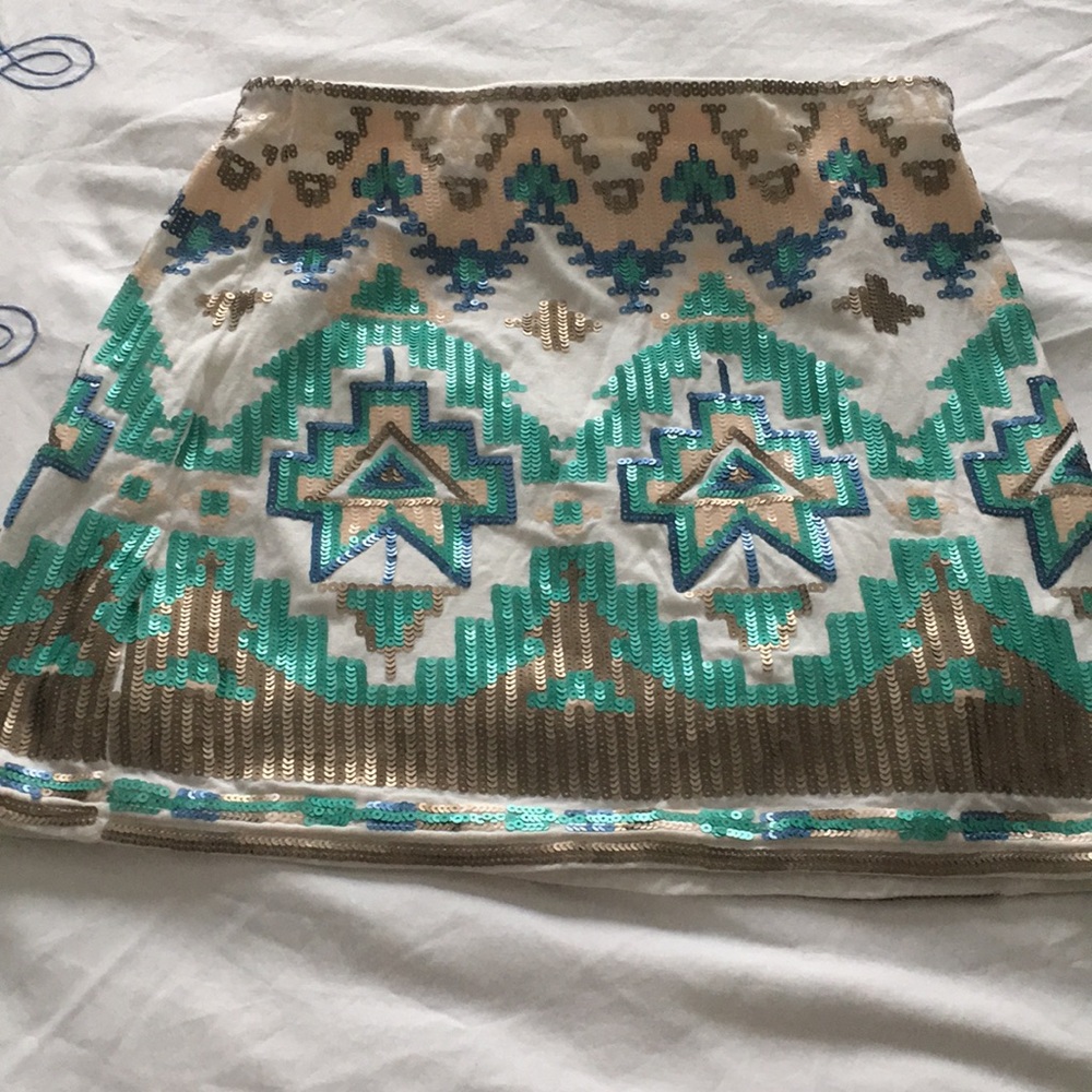 Sequence skirt